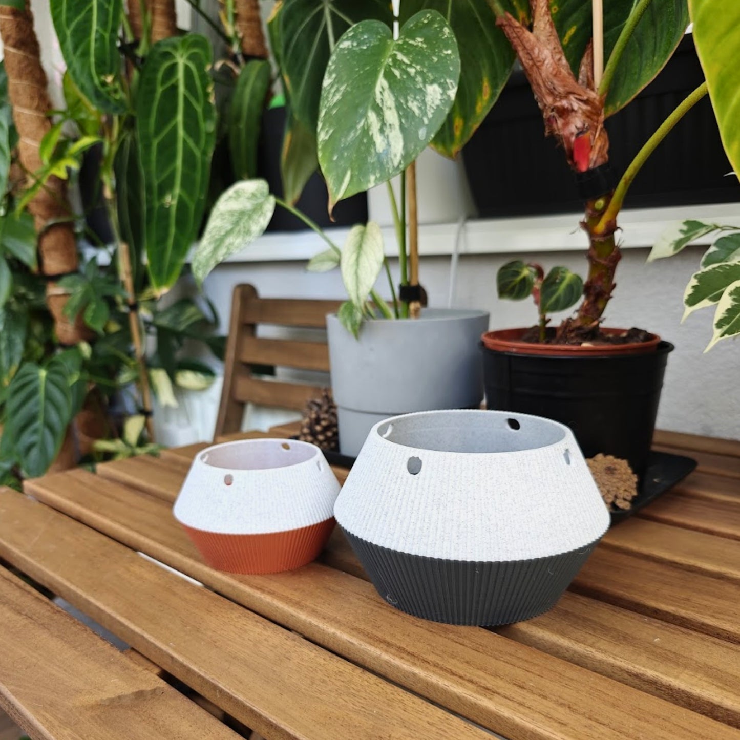 Inverted Plant Pot, Upside Down UFO Planter