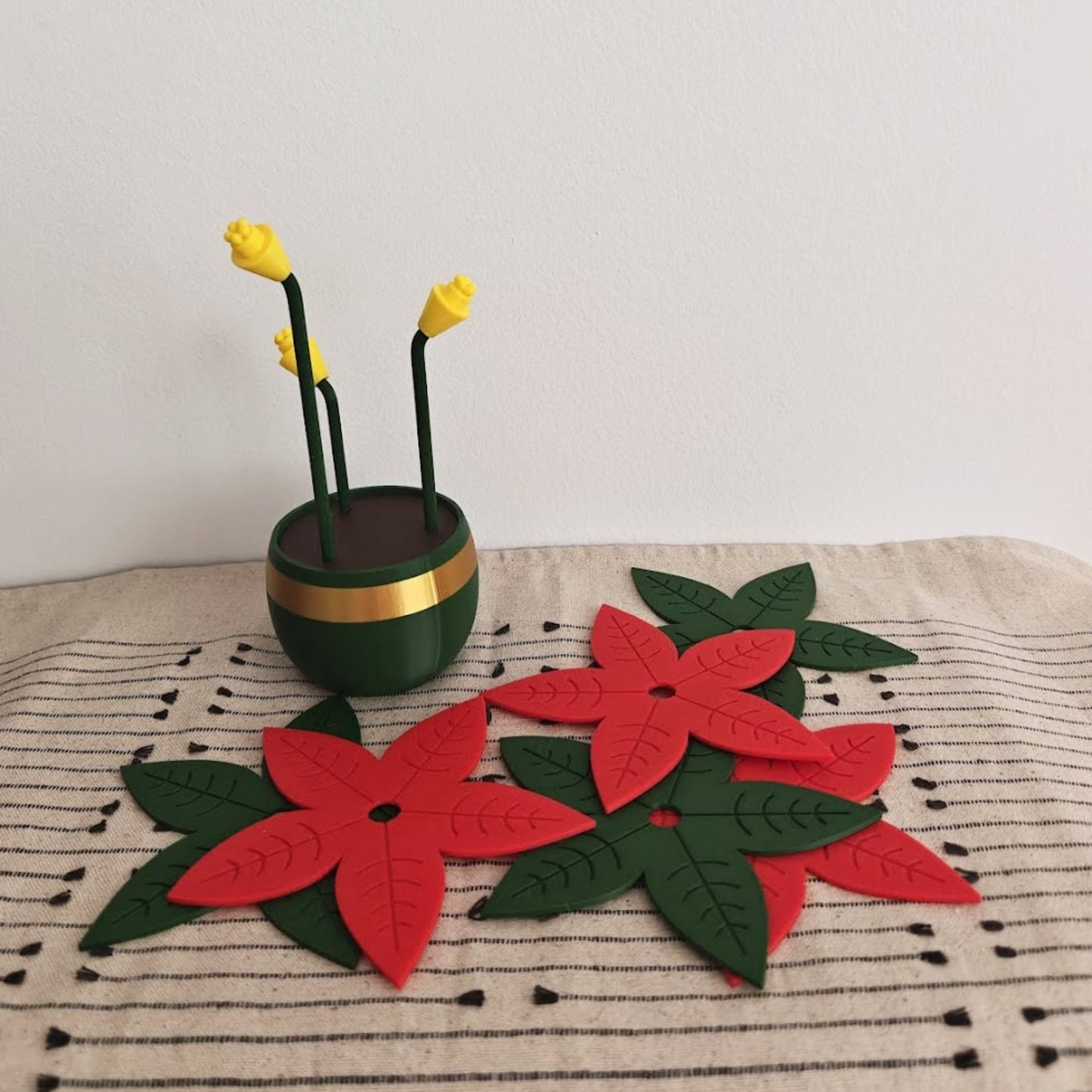 Poinsettia Coaster Set, Christmas Star Decoration