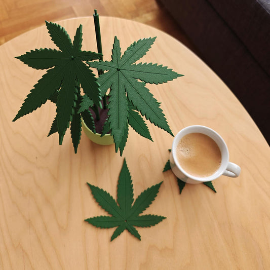Cannabis Coaster Plant, Marijuana Table Decor, Weed Leaf Design, 3D printed Coasters, Gift for Pot Lovers and Stoners, 420 Home Decoration