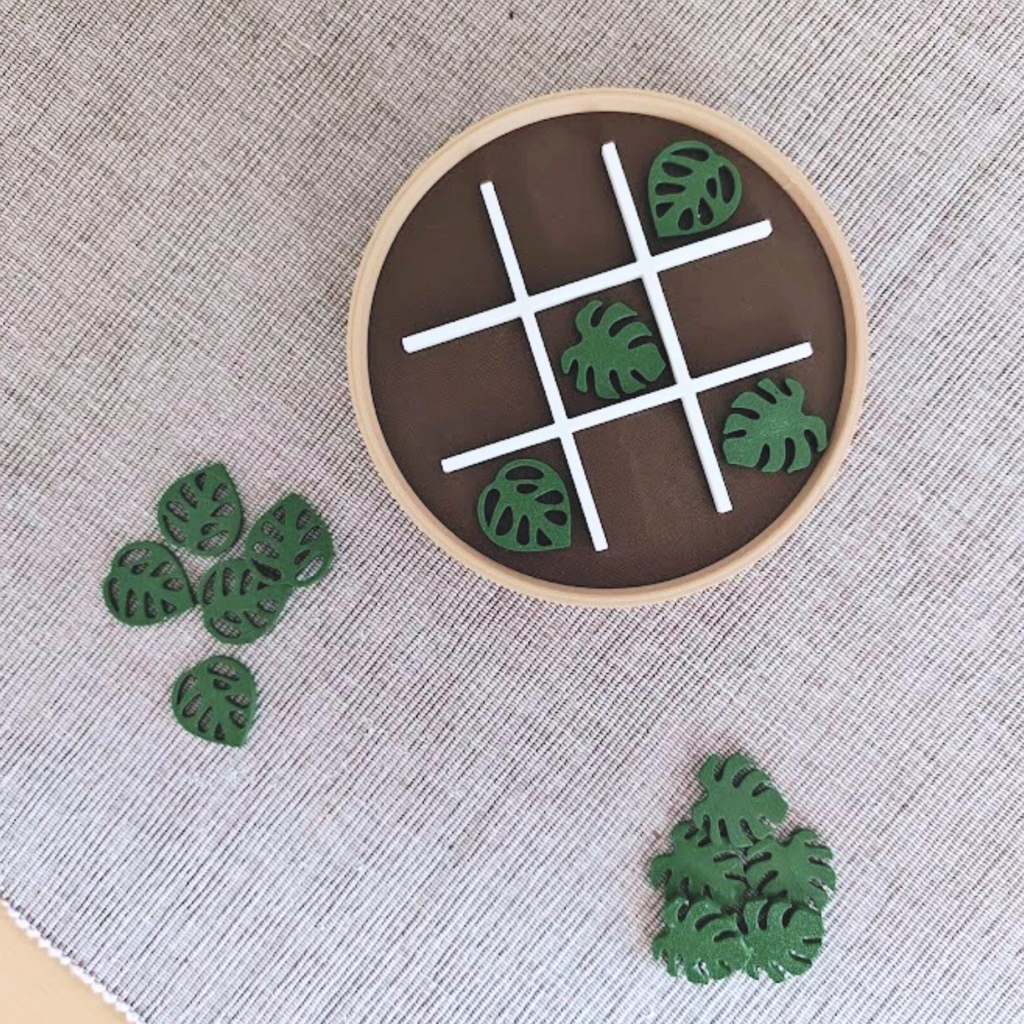 Plant-Themed Tic Tac Toe Game, Monstera Deliciosa vs Adansonii or Cacti Edition, 3D Printed Board Game with Storage