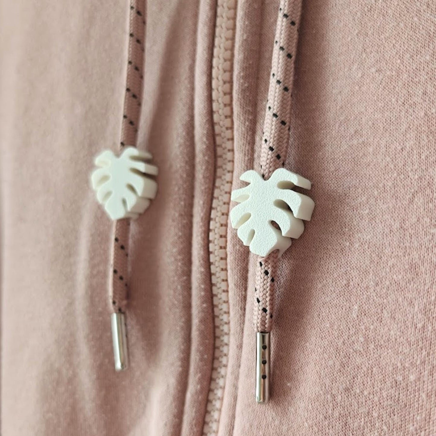 Monstera Drawstring Charms, Leaf Hoodie & Sweatpants Accessories, 3D Printed Clothing Add-Ons