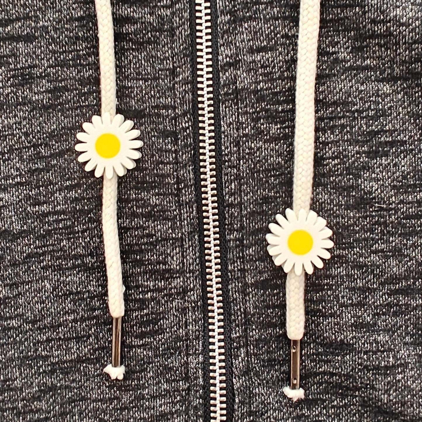 Daisy Drawstring Charms, Flower Hoodie & Sweatpants Accessories, 3D Printed Clothing Add-Ons