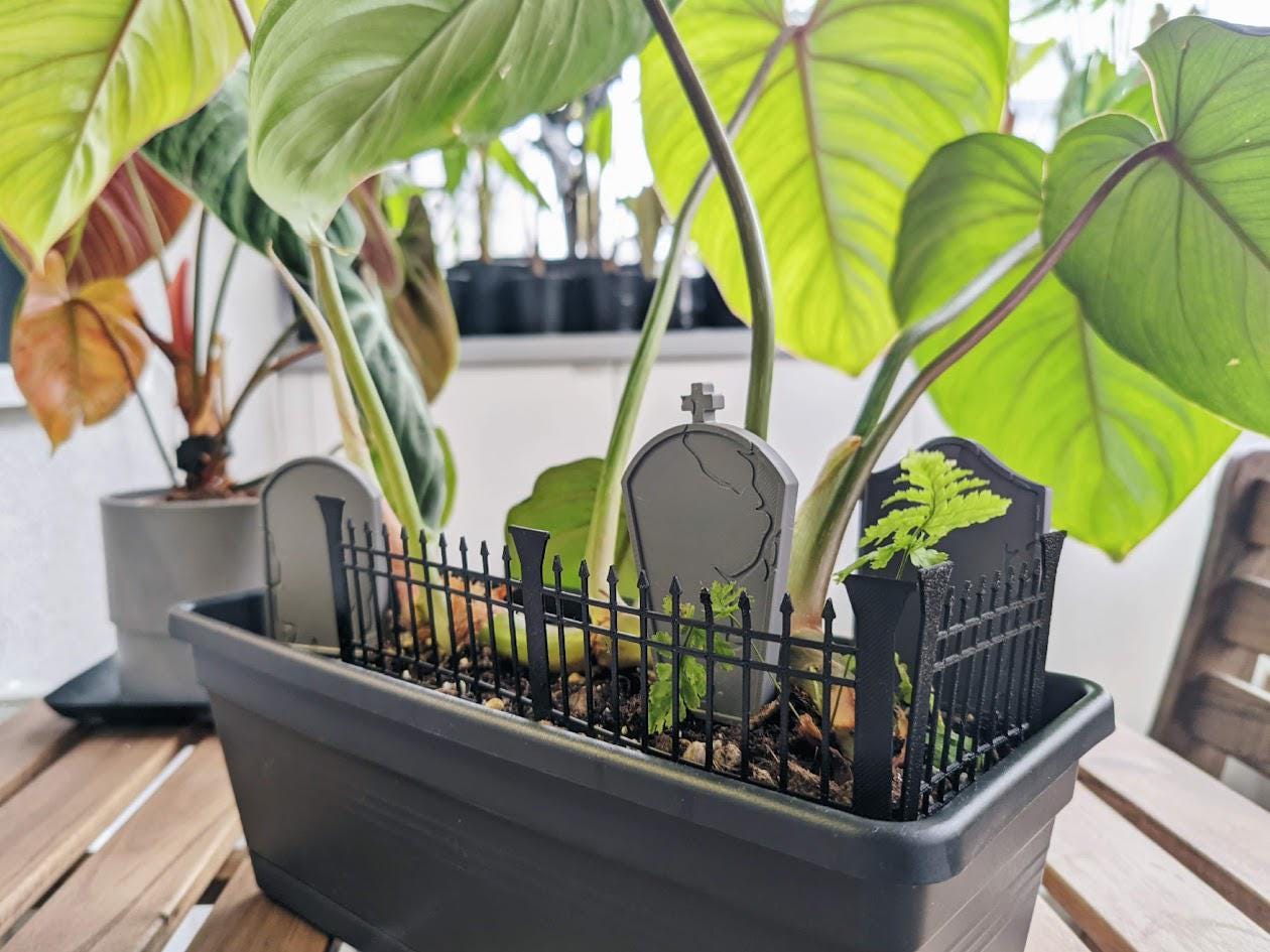 Planter Graveyard and Fence, Haunted Cemetery Scene for your Pot, Gravestones in Planters, 3D Printed