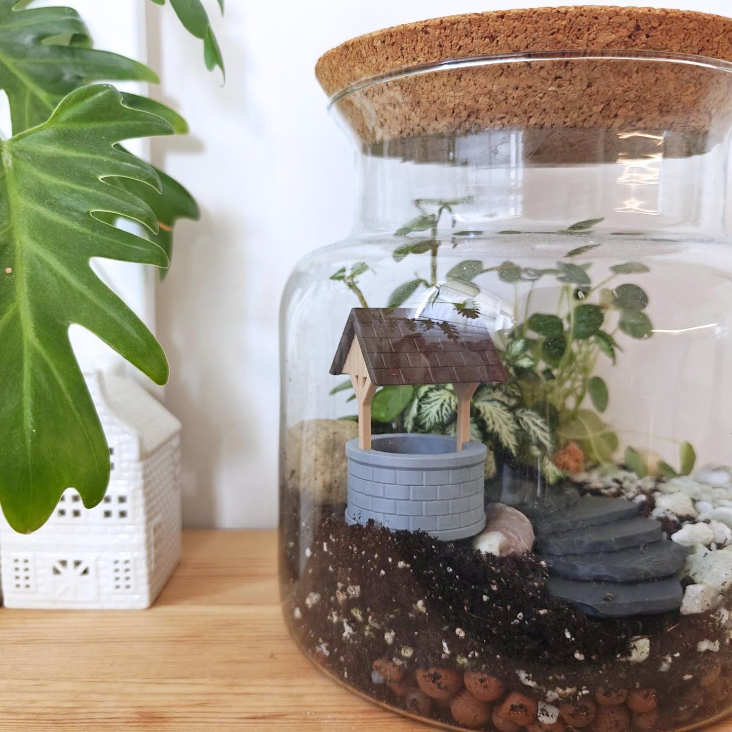Mini Wishing Well for Terrariums, 3D Printed Garden Well / Fairy Well / Water Well