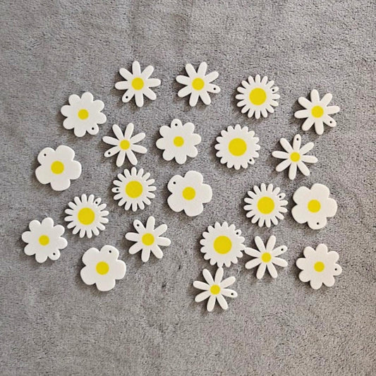 Bulk Daisy Charms, Flower Pendants for Earrings, DIY Crafts, Floral Jewelry, Scrapbooks, Cards, Zipper Pulls, Gifts, 3d printed