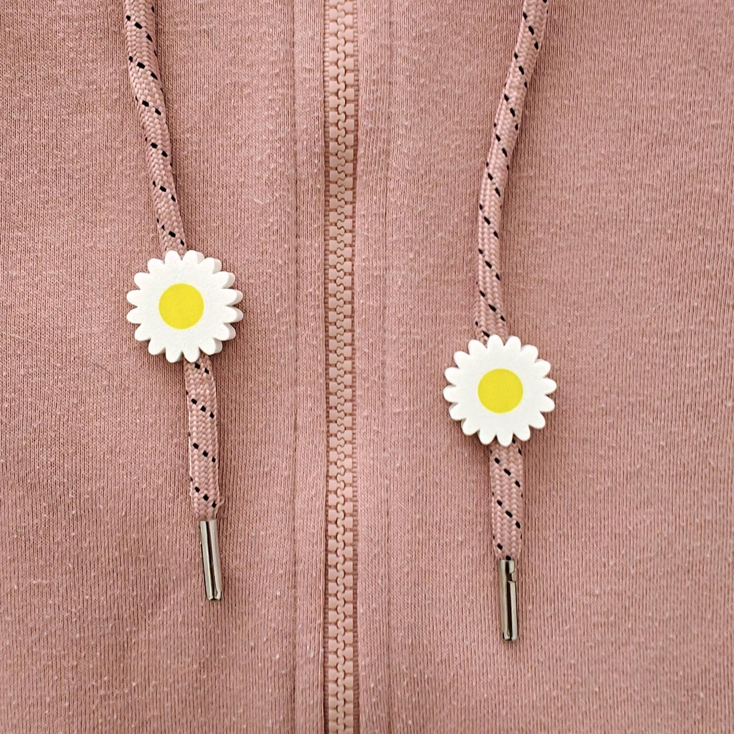 Daisy Drawstring Charms, Flower Hoodie & Sweatpants Accessories, 3D Printed Clothing Add-Ons