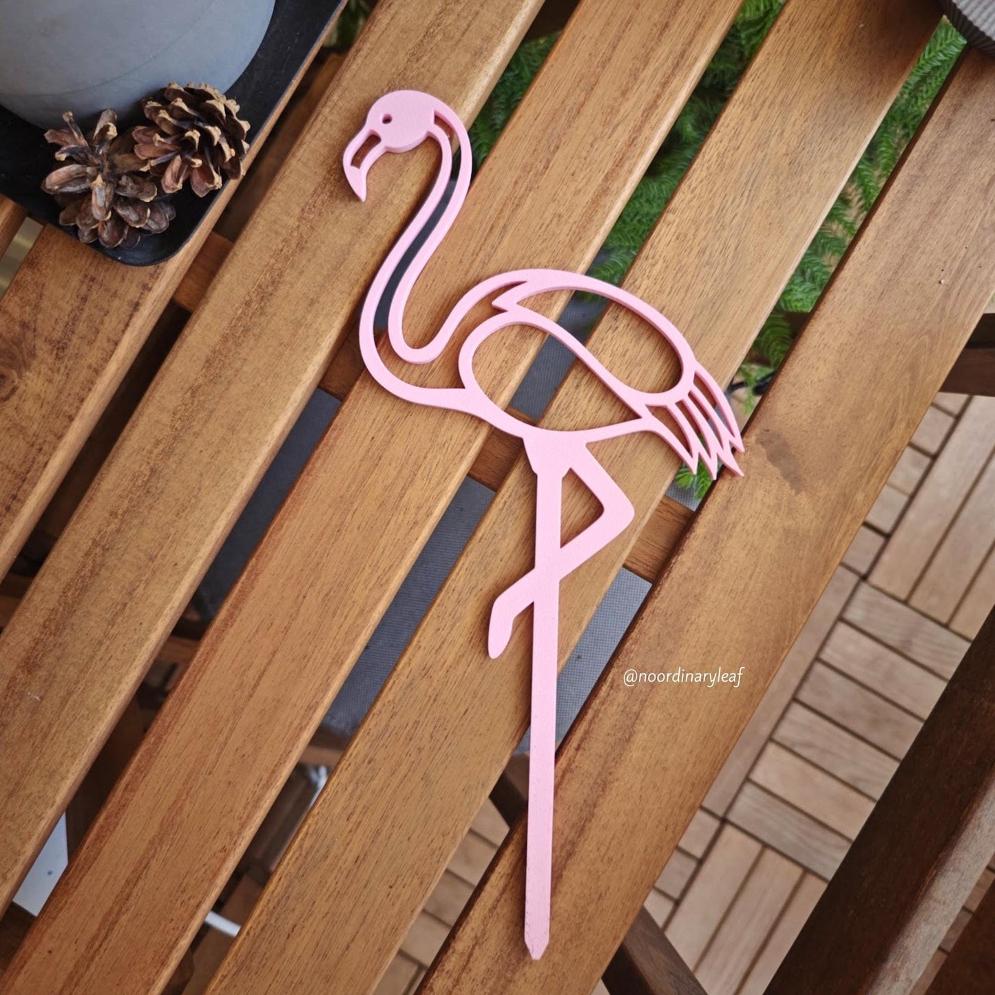 Flamingo Plant Stake, Pink Garden Decoration, Plant Support Trellis for Indoor Climbing Plants, 3d Printed Plant Grid