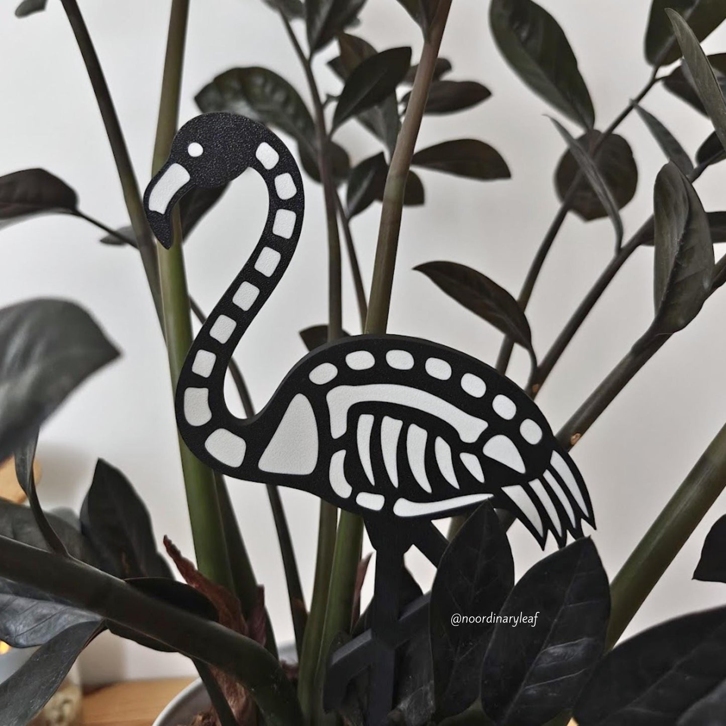 Skeleton Flamingo Plant Stake, Halloween Flamingo Decoration, Goth Plant Trellis, Skeleton Flamingo Topper, 3D Printed