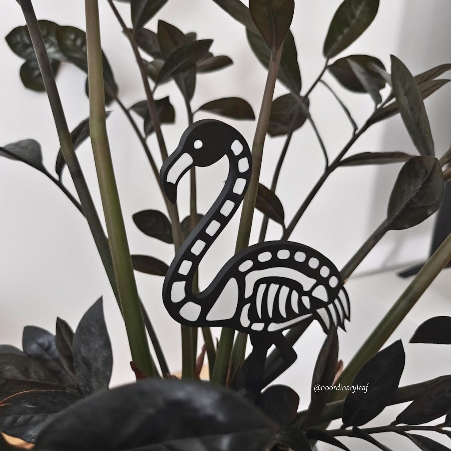 Skeleton Flamingo Plant Stake, Halloween Flamingo Decoration, Goth Plant Trellis, Skeleton Flamingo Topper, 3D Printed