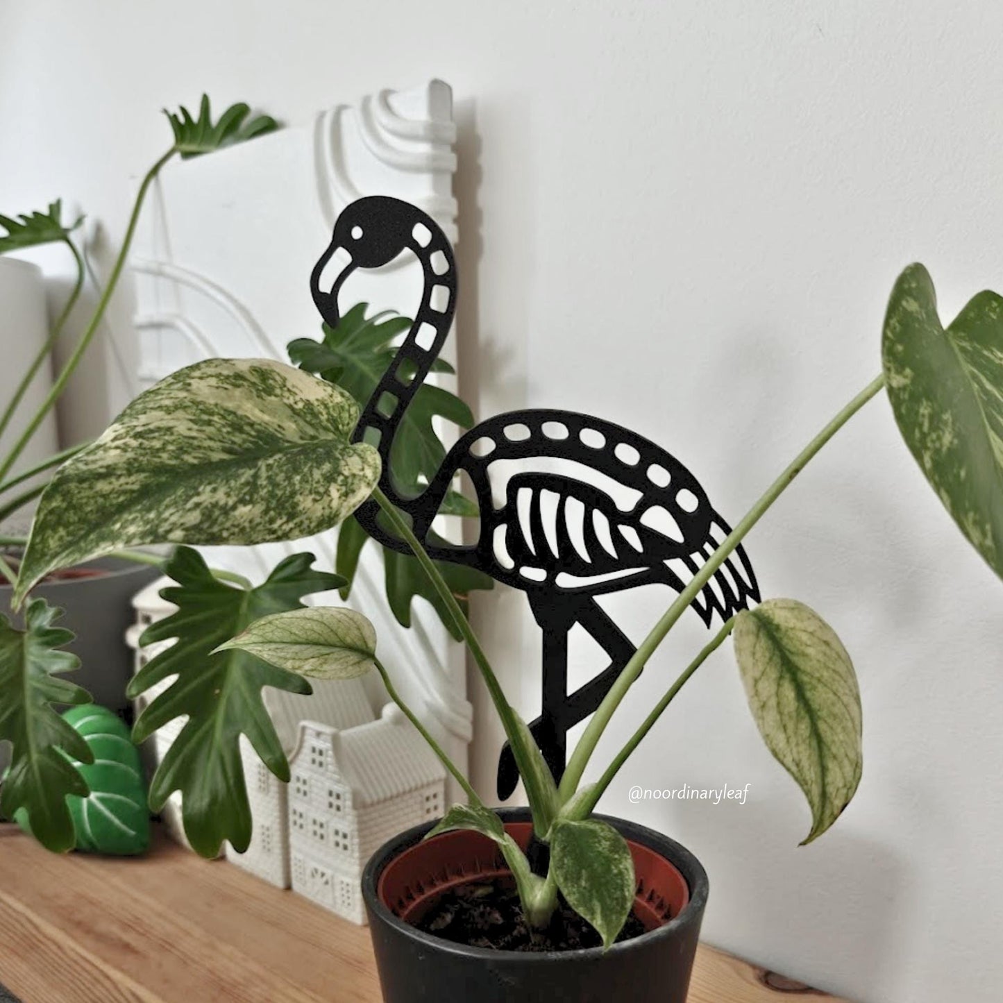 Skeleton Flamingo Plant Stake, Halloween Flamingo Decoration, Goth Plant Trellis, Skeleton Flamingo Topper, 3D Printed