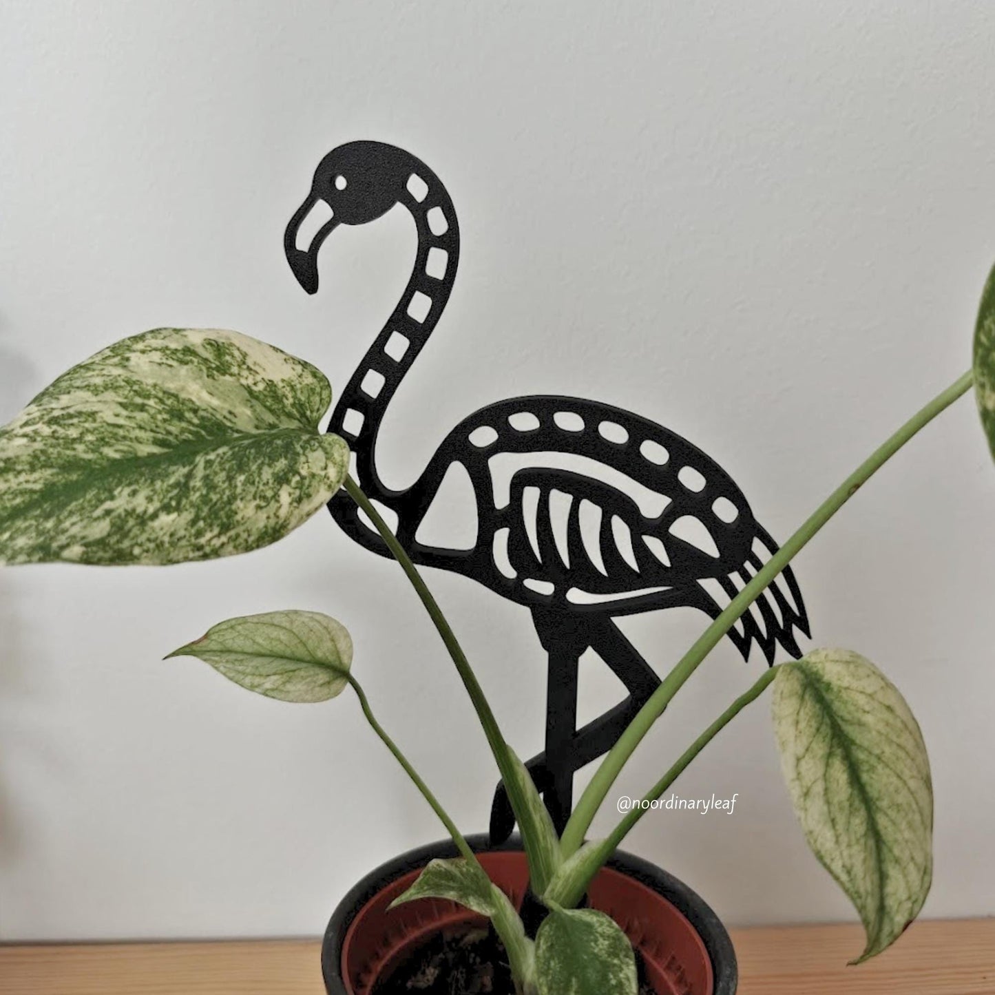 Skeleton Flamingo Plant Stake, Halloween Flamingo Decoration, Goth Plant Trellis, Skeleton Flamingo Topper, 3D Printed