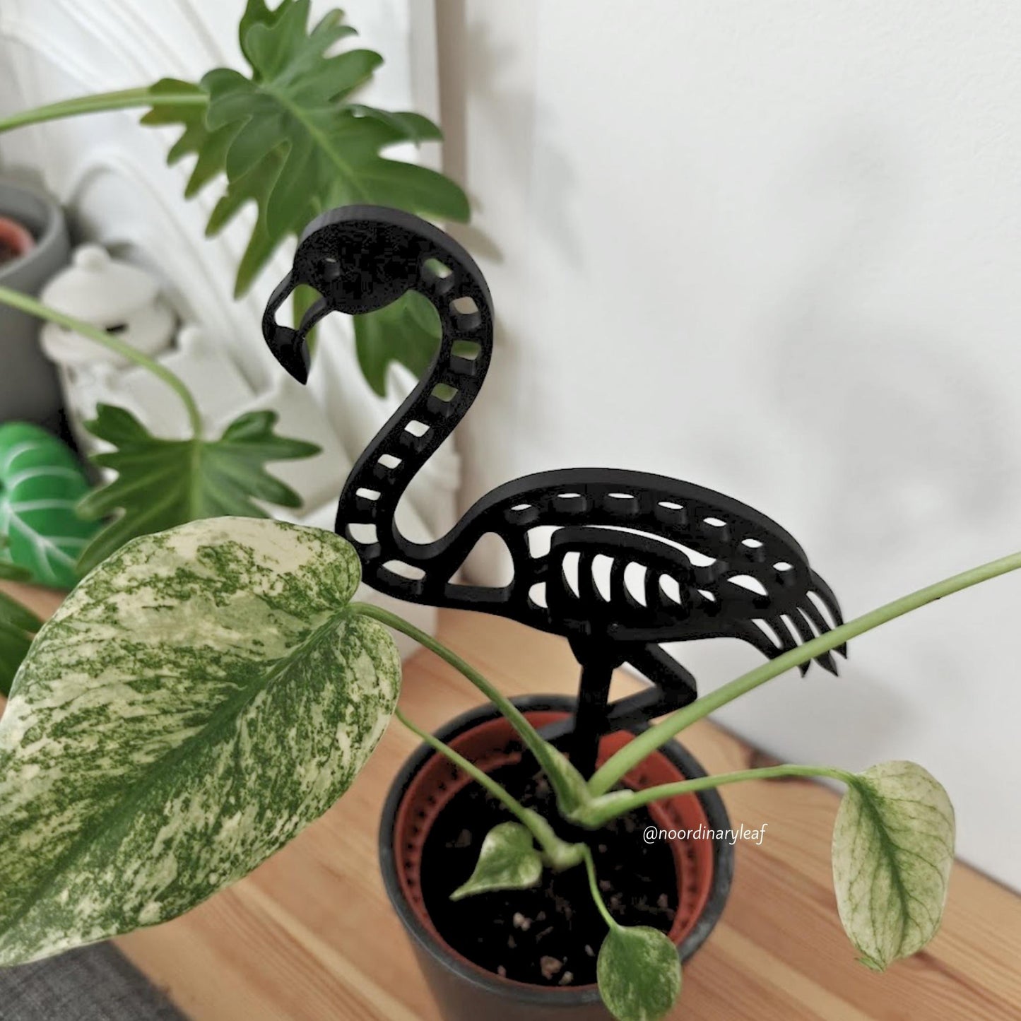 Skeleton Flamingo Plant Stake, Halloween Flamingo Decoration, Goth Plant Trellis, Skeleton Flamingo Topper, 3D Printed