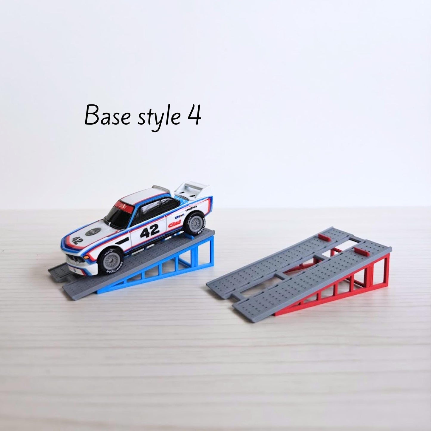 Miniature Single Car Ramp, 1/64 Scale Diecast Display Car Ramp, Mini Garage Diorama, 3D Printed for Hot Wheels Scale
