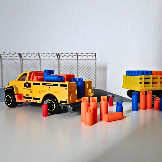 Miniature Gas Bottles, 1/64 Scale