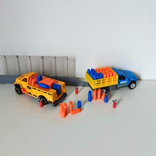 Miniature Gas Bottles, 1/64 Scale