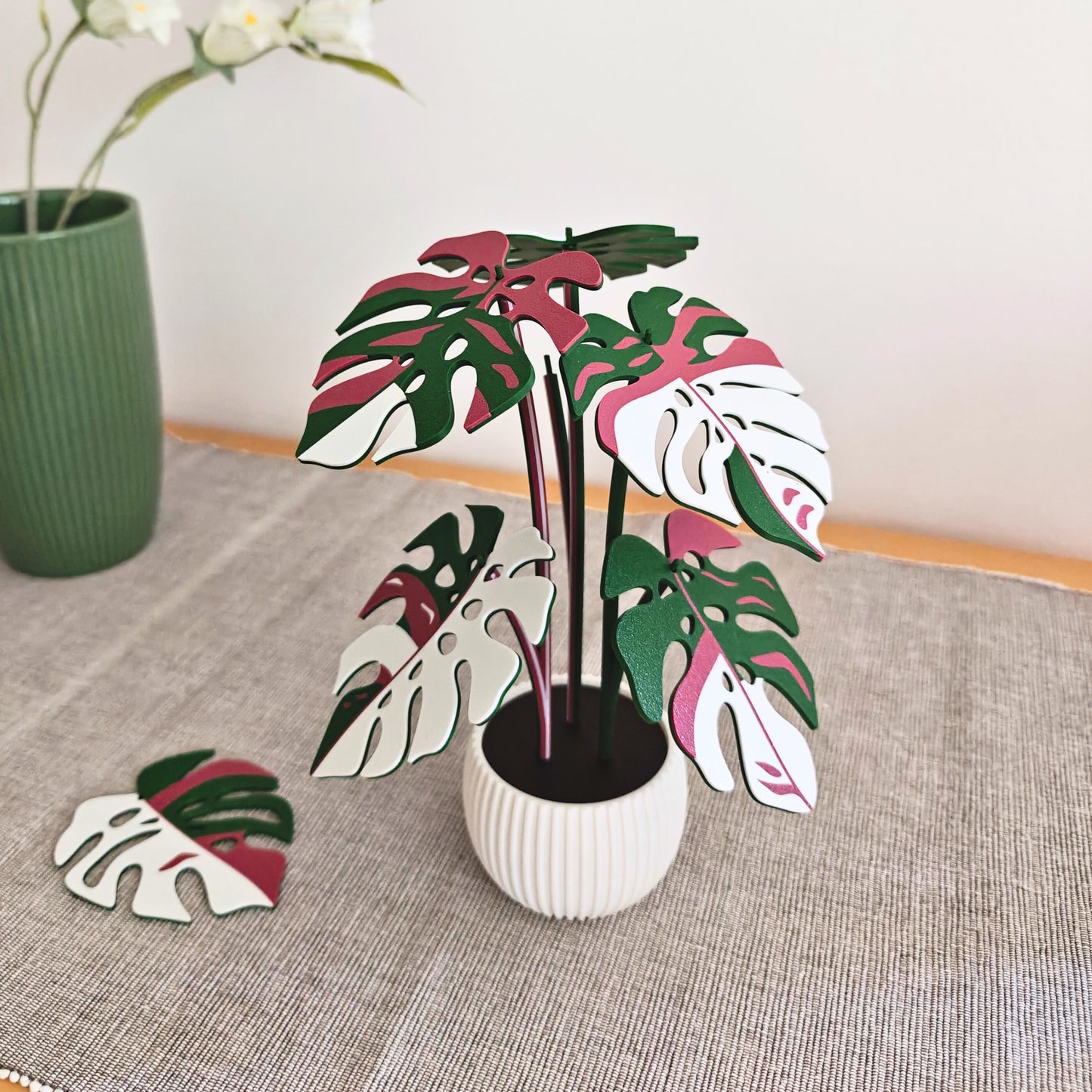 Monstera-Untersetzer-Set mit Blattlöchern