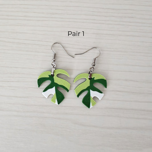 Earrings Monstera Minima, Raphidaphora Tetrasperma