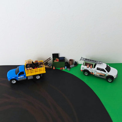 Miniature Extendable Ladder, 1/64 Scale