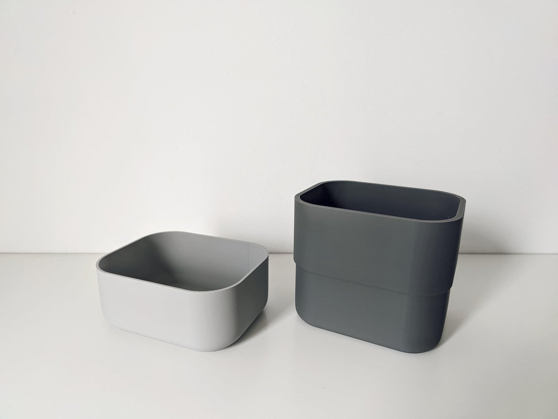 Plant Pot for Narrow Shelves or Crawling Plants Minimalistic Modern Design, 3d print