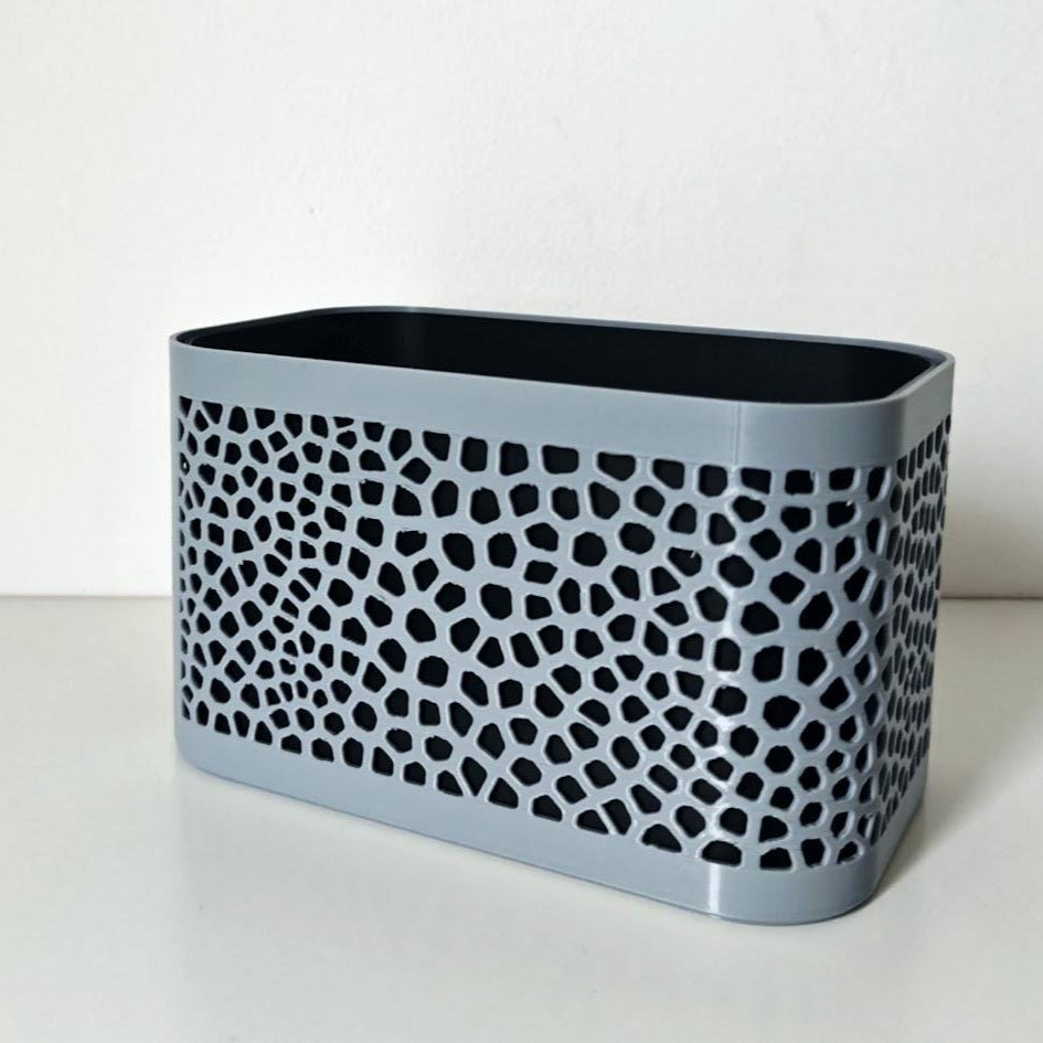 Voronoi Plant Pot for Narrow Shelves or Crawling Plants Minimalistic Modern Design, Two sizes, 3d print
