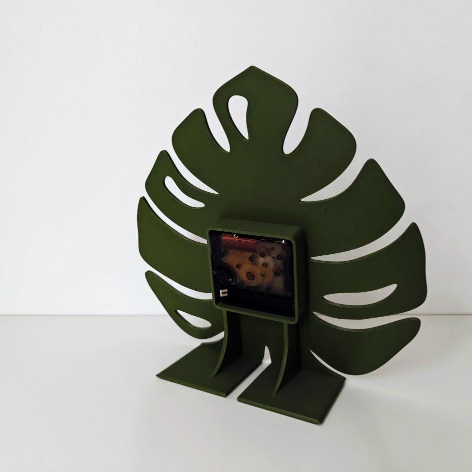 Monstera Clock, Leaf Clock, Unique Decorations, Modern Home Decor, Gift for Plant Lovers, Desk Clock, Shelf Clock, 3d printed Clock