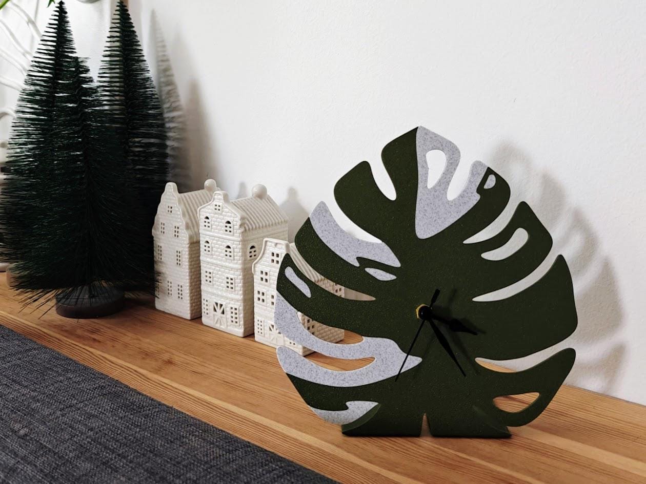 Monstera Clock, Leaf Clock, Unique Decorations, Modern Home Decor, Gift for Plant Lovers, Desk Clock, Shelf Clock, 3d printed Clock