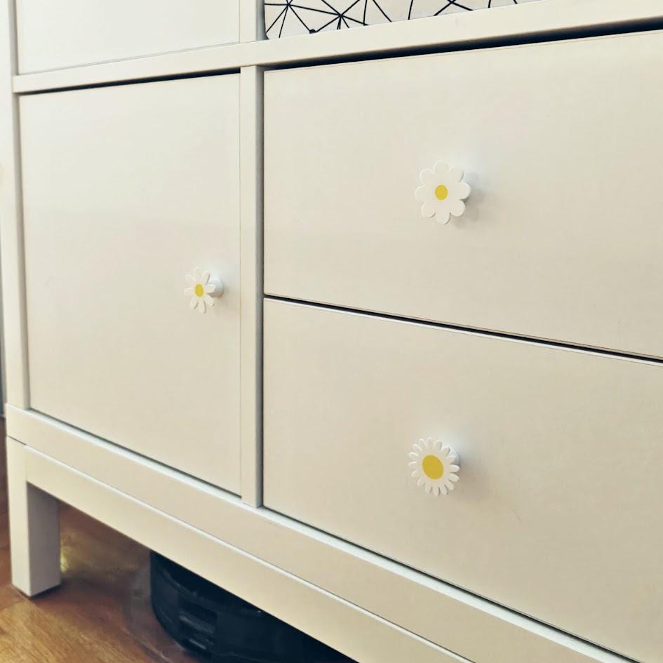 Custom Daisy Handles for Kallax Drawer or Door, Flower Handle, Cabinet Pull, Door knob, Floral Design, 3d print