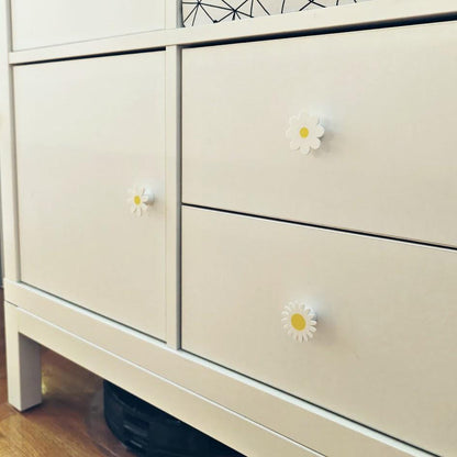Custom Daisy Handles for Kallax Drawer or Door, Flower Handle, Cabinet Pull, Door knob, Floral Design, 3d print