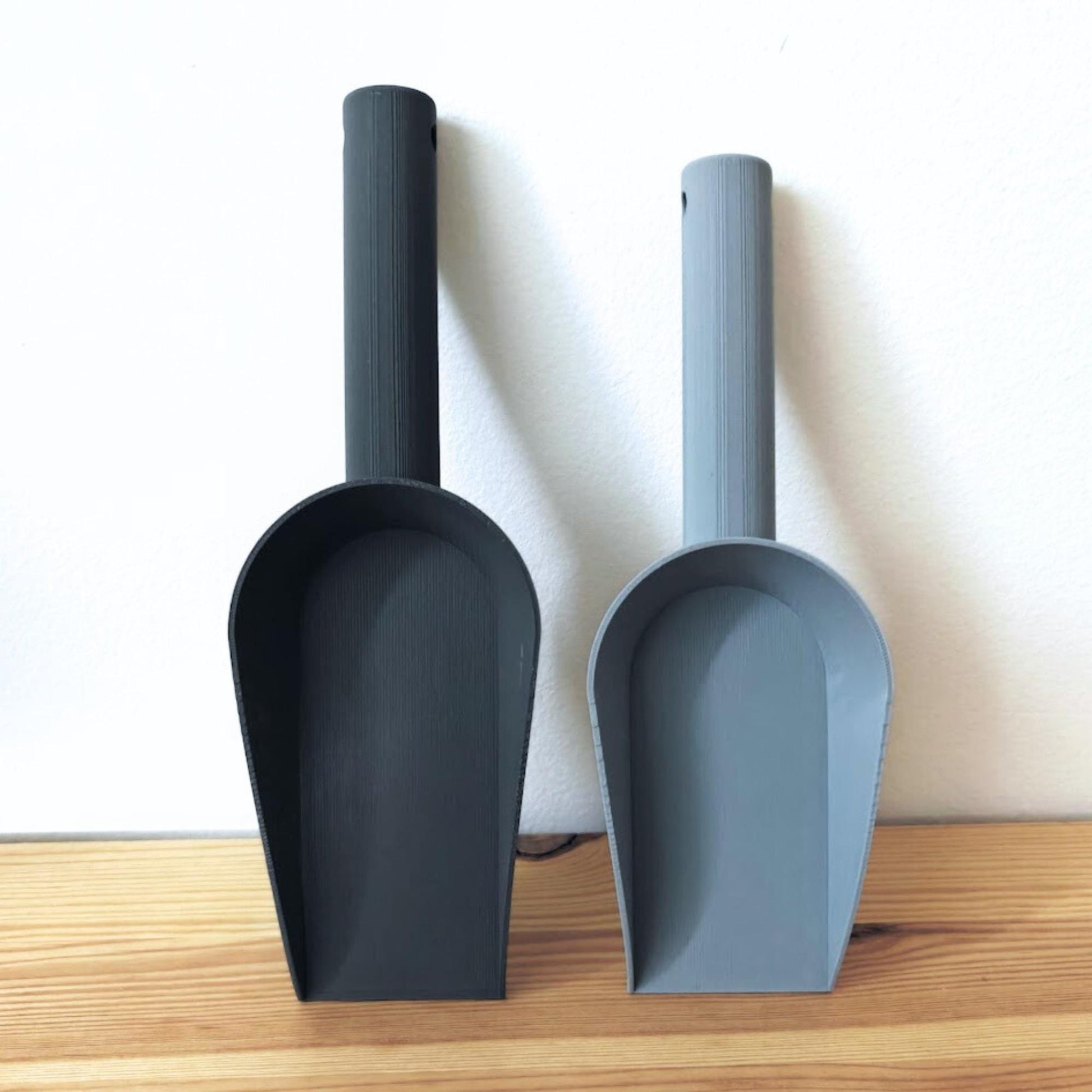 Gardening Shovel, Soil Scoop, Substrate Scoop, Repotting Tools, Garden Scoop, Trowel, Garden Tools in Two Sizes, 3D printed shovels,light gray and dark gray
