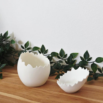 Eggshell Succulent Pot and Matching Tealight Holder, Easter Egg Decor, Spring Decorations, Cracked Egg Deco, 3d print