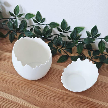 Eggshell Succulent Pot and Matching Tealight Holder, Easter Egg Decor, Spring Decorations, Cracked Egg Deco, 3d print, White egg, White eggshell