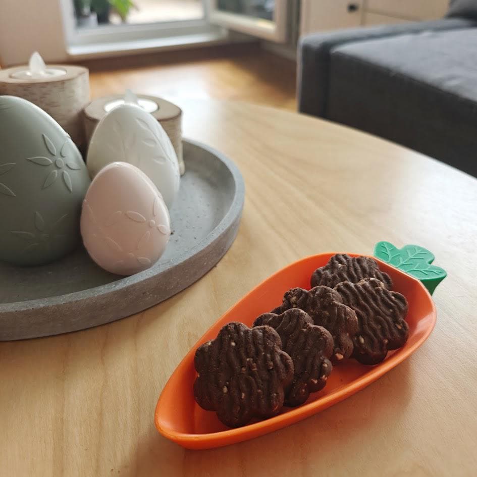 Carrot Bowl, 3D Printed Easter Candy Dish, Spring Table Decor, Orange and Green Tray, Cookie Holder