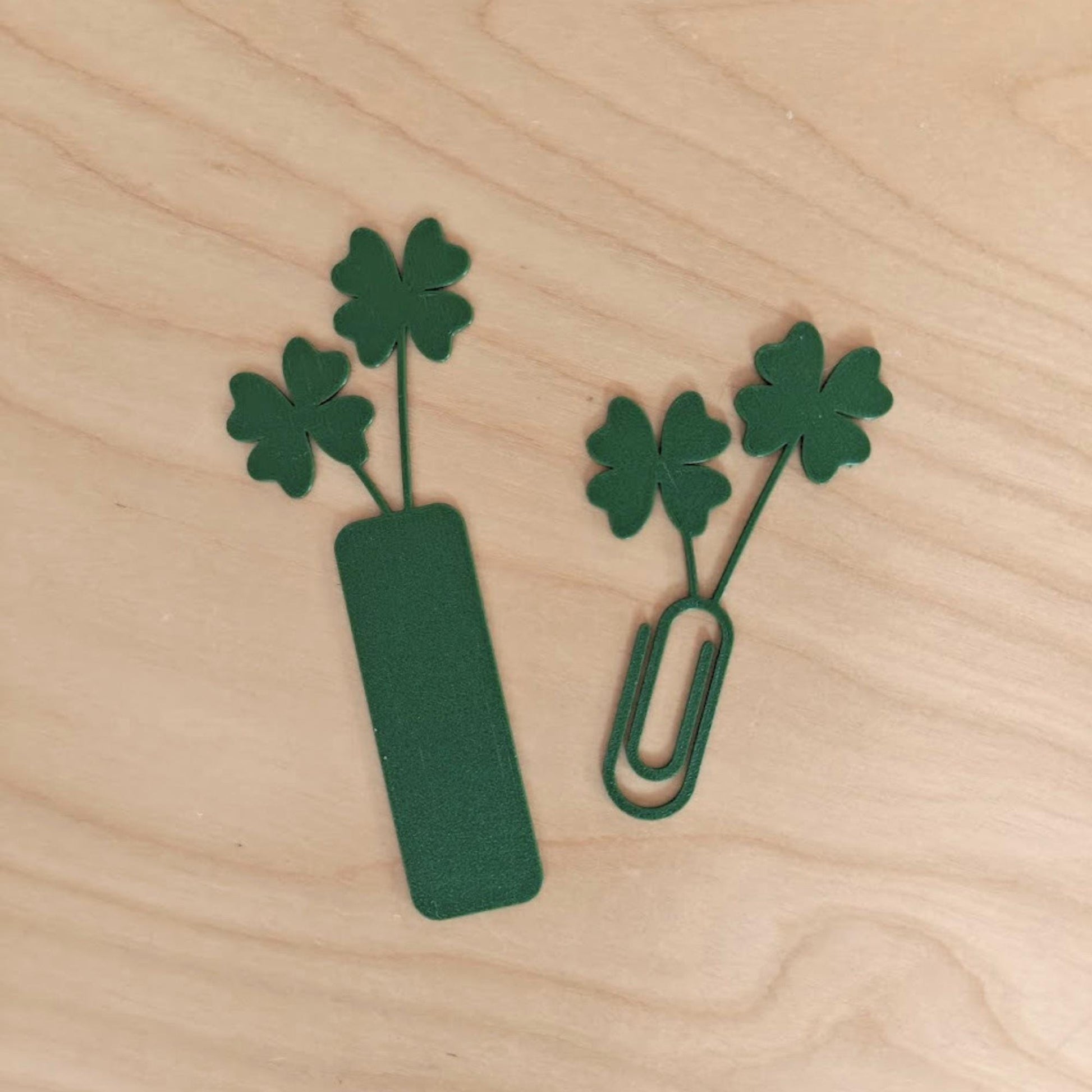 Clover Leaf Bookmarks and Clips, Personalized Bookmark, Gift for Bookworms and Plant Lovers, 3d printed St. Patrick&#39;s Day Present