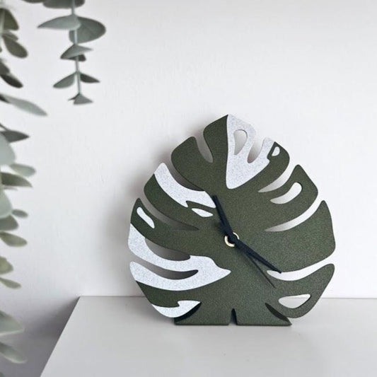 Monstera Leaf Clock, Unique and Modern Home Decor, various colors available, Perfect gift for Plant Lovers, Leaf-shaped Clock, 3d print