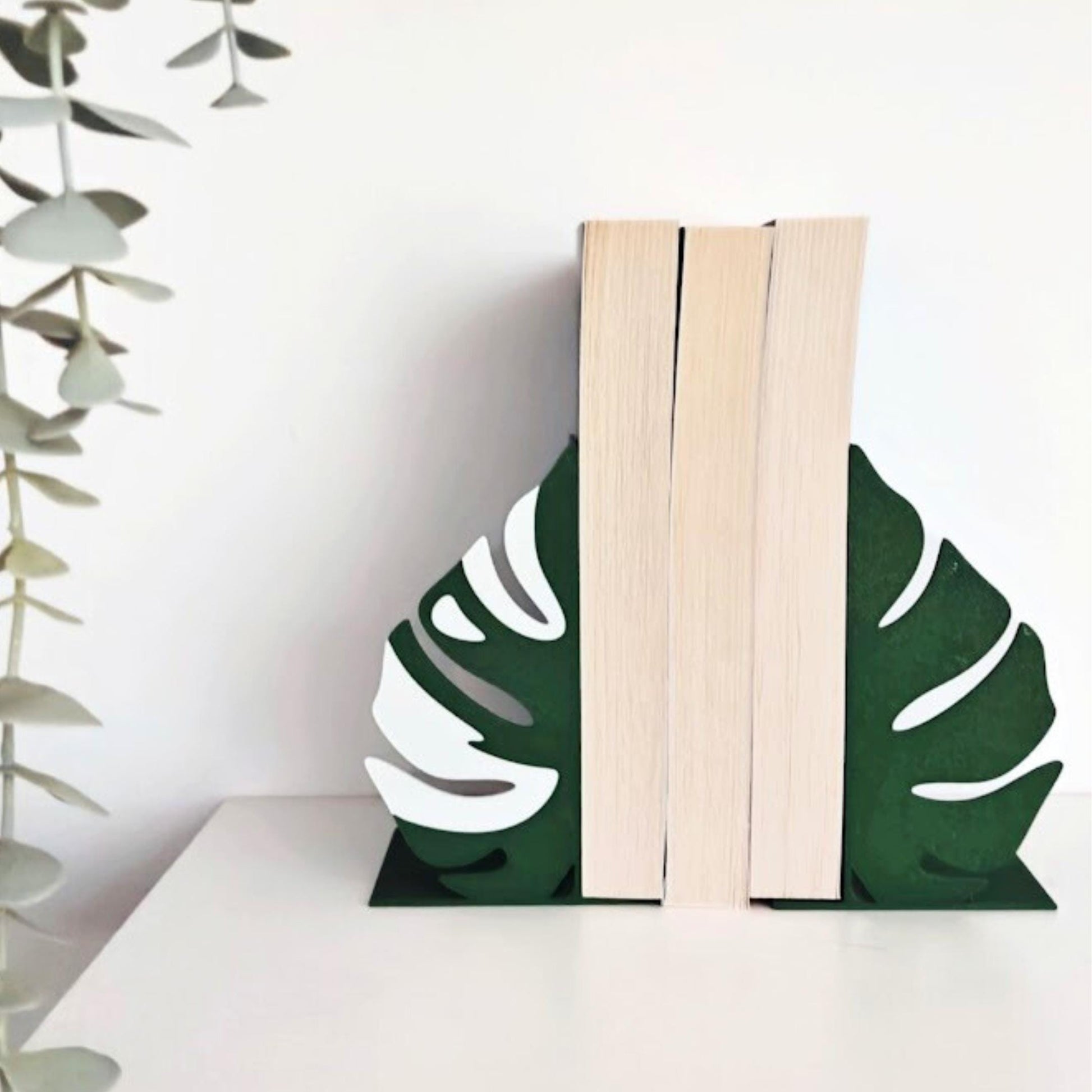 Monstera Bookends, Gift for Book Lovers, Monstera Deliciosa, Monstera Leaf, Monstera Book end, Book display shelf organizer, 3D printed Gift