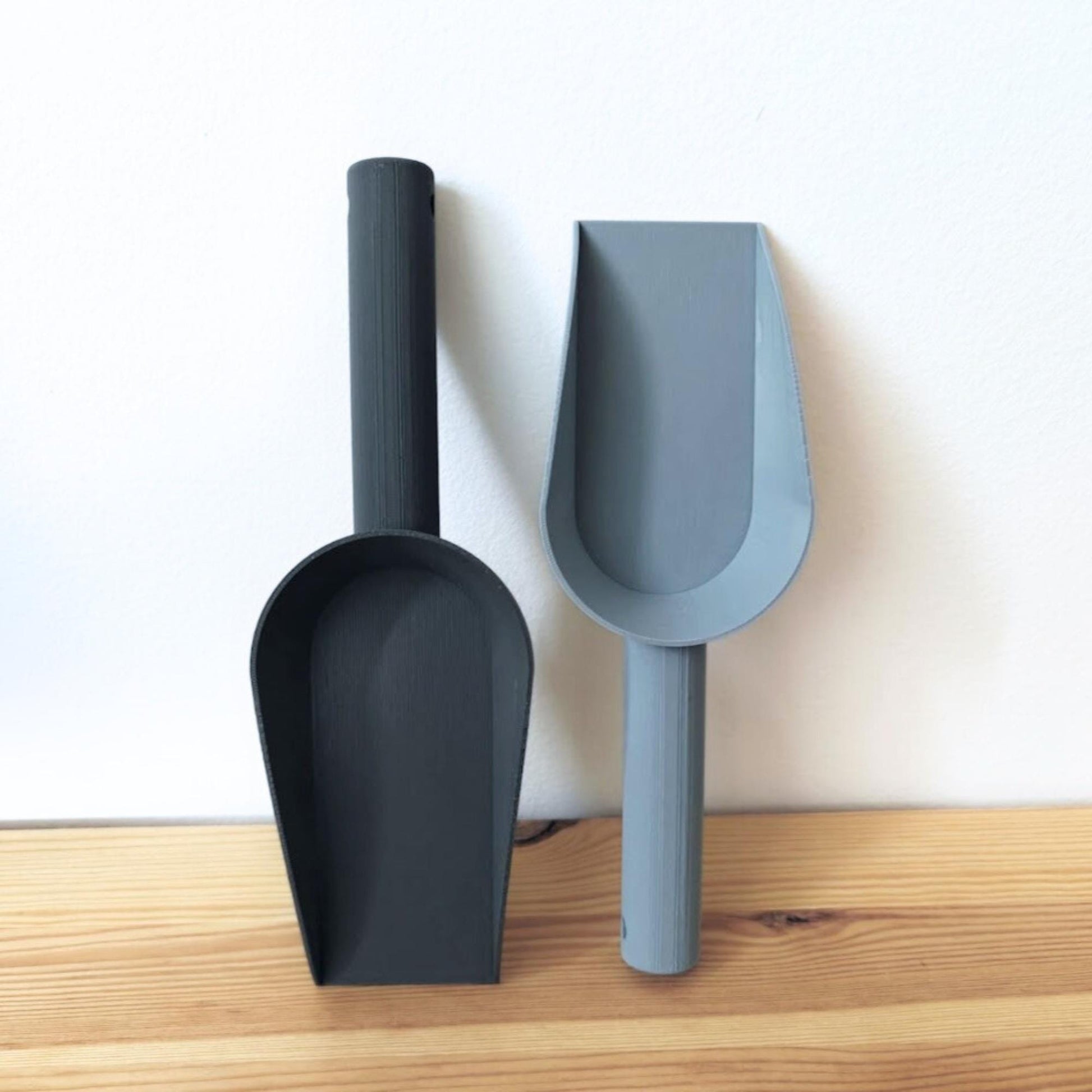 Gardening Shovel, Soil Scoop, Substrate Scoop, Repotting Tools, Garden Scoop, Trowel, Garden Tools in Two Sizes, 3D printed shovels,light gray and dark gray