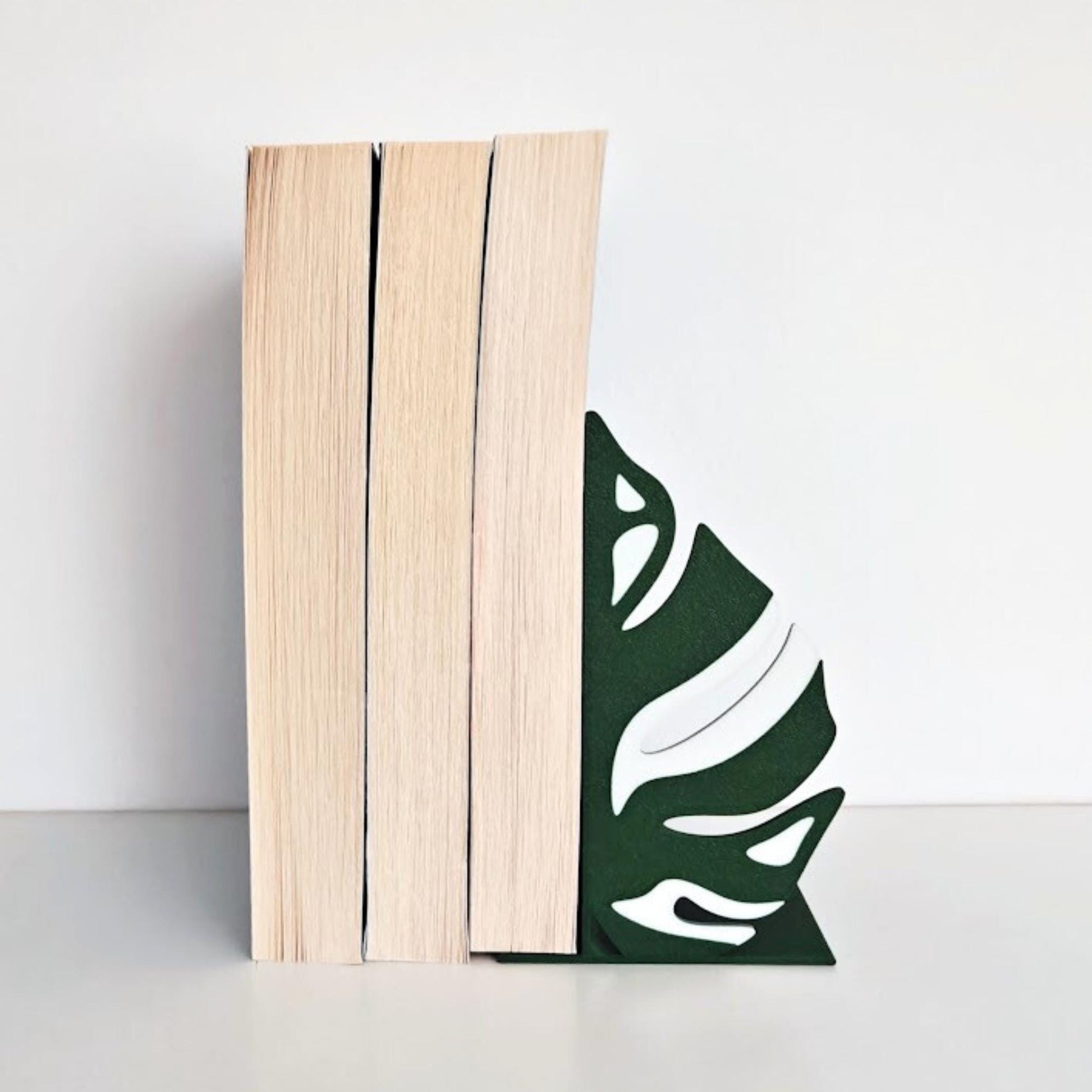 Monstera Bookends, Gift for Book Lovers, Monstera Deliciosa, Monstera Leaf, Monstera Book end, Book display shelf organizer, 3D printed Gift