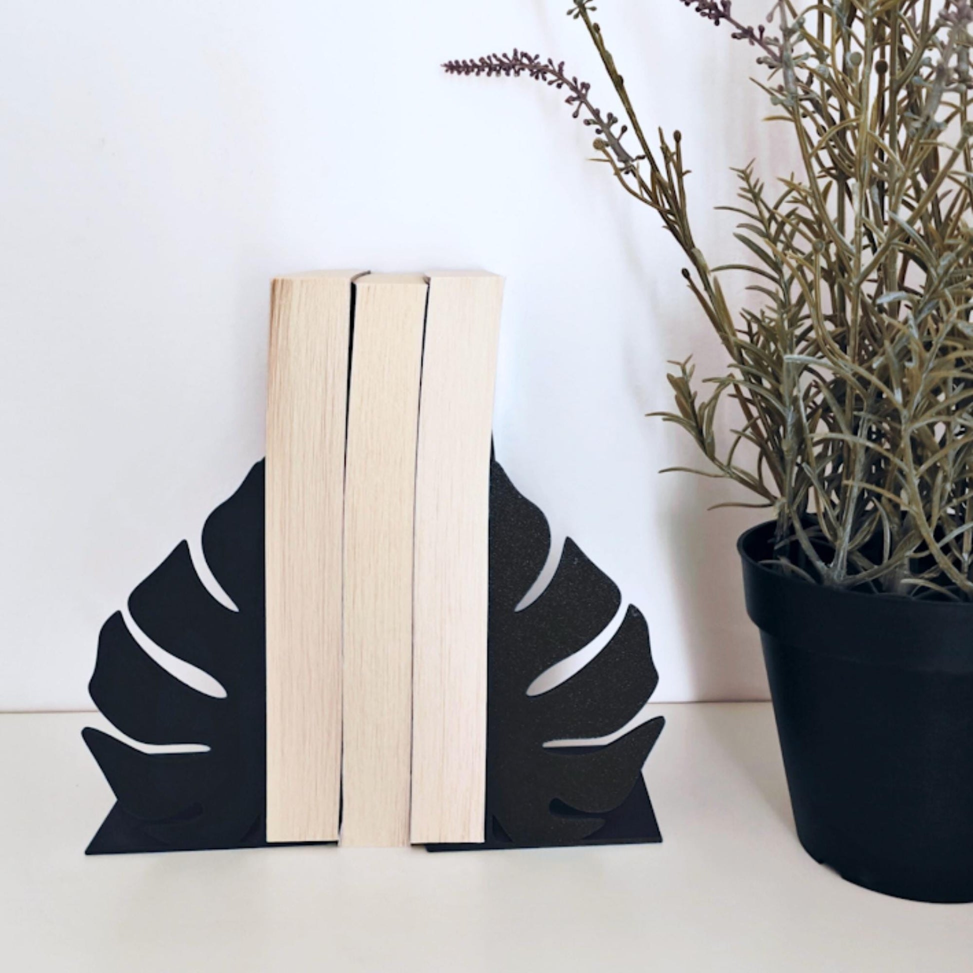 Monstera Bookends, Gift for Book Lovers, Monstera Deliciosa, Monstera Leaf, Monstera Book end, Book display shelf organizer, 3D printed Gift
