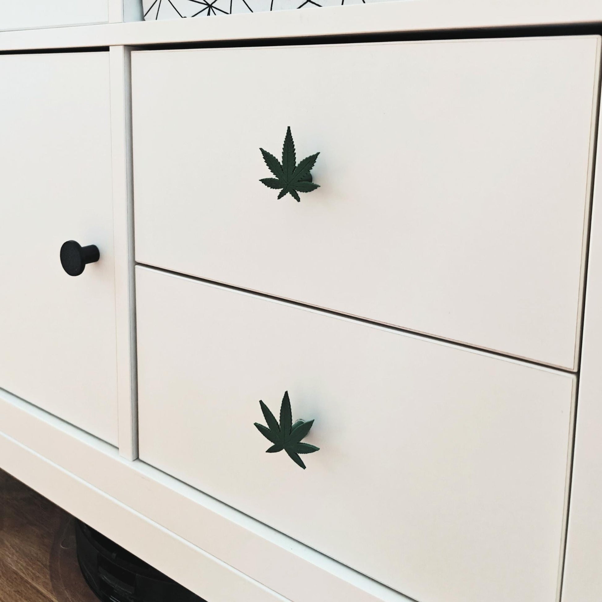 Weed Leaf Handles for Door or Drawer, Marijuana Knob, Cannabis Handle, 420-Themed Cabinet Pull, Pot Leaf Door knob, 3d print