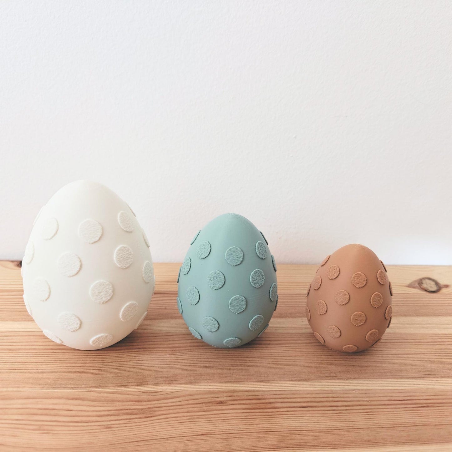 Easter Eggs with Polka Dots, Decorative Set of 3, Pastel Colors, Patterned Spring Easter Table Decoration, Housewarming Gift, 3d print