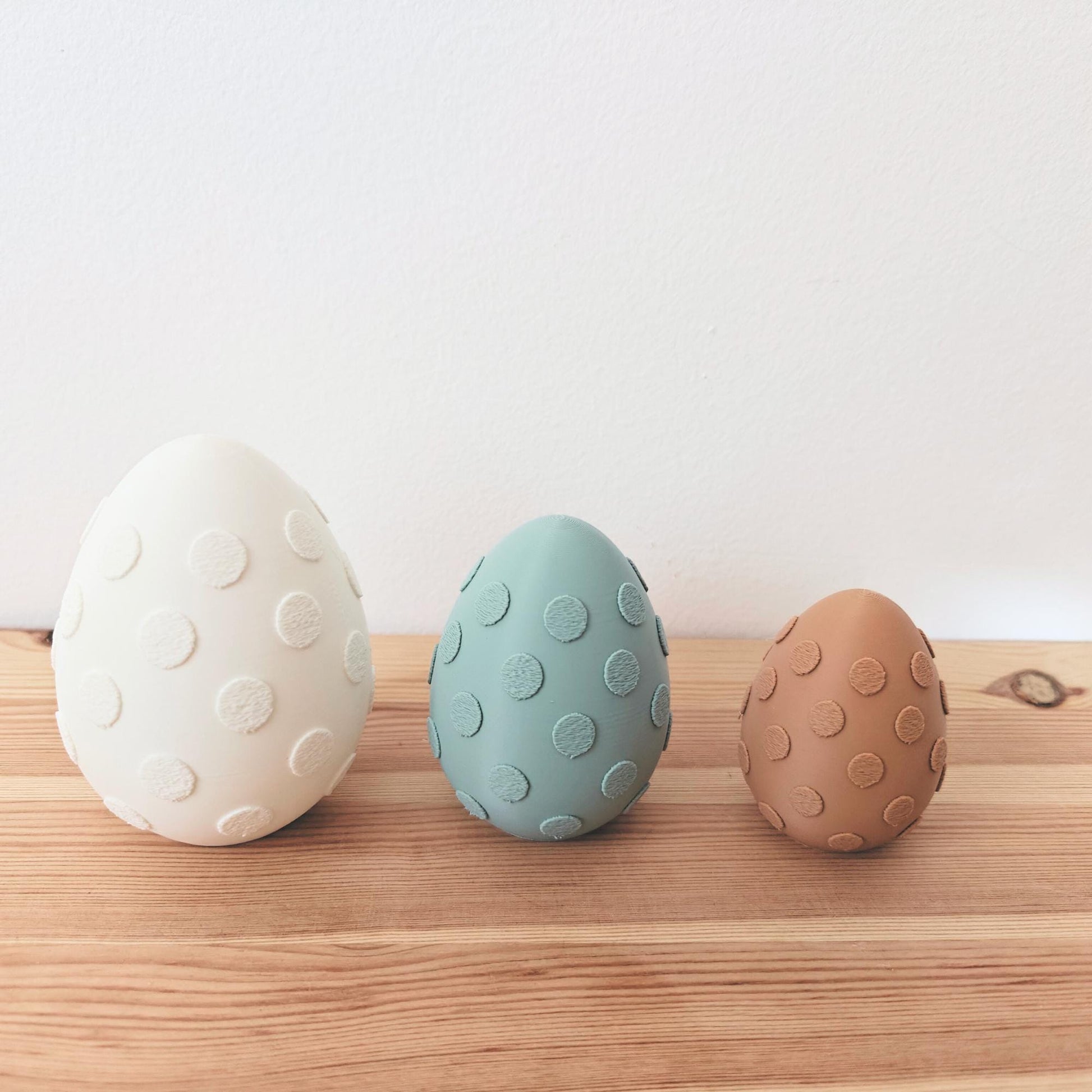 Easter Eggs with Polka Dots, Decorative Set of 3, Pastel Colors, Patterned Spring Easter Table Decoration, Housewarming Gift, 3d print