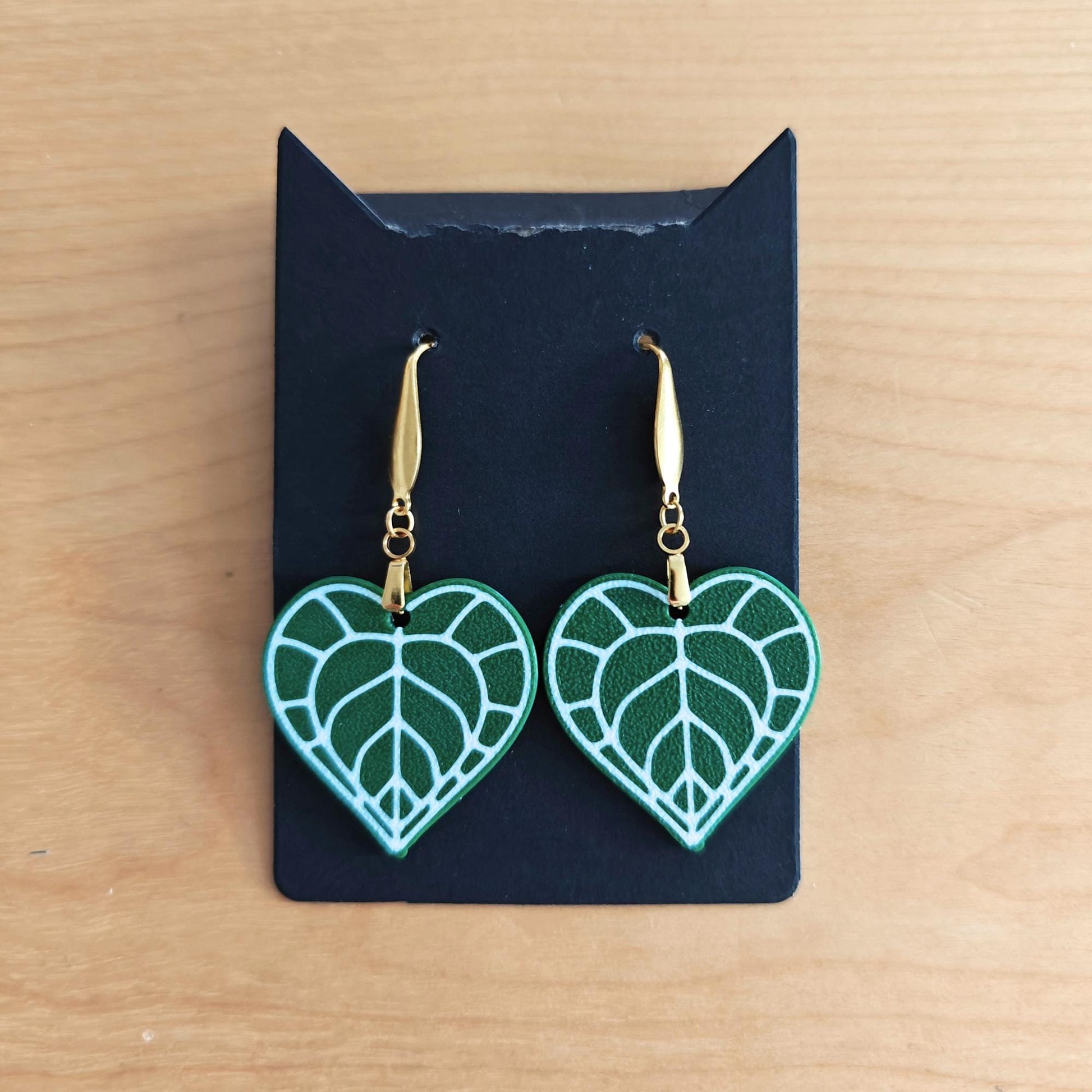Leaf Earrings Anthurium Clarinervium, Heart-shaped Jewelry Gift for Plant Lovers, Plant Gift, Leaf Design, 3d printed Earrings