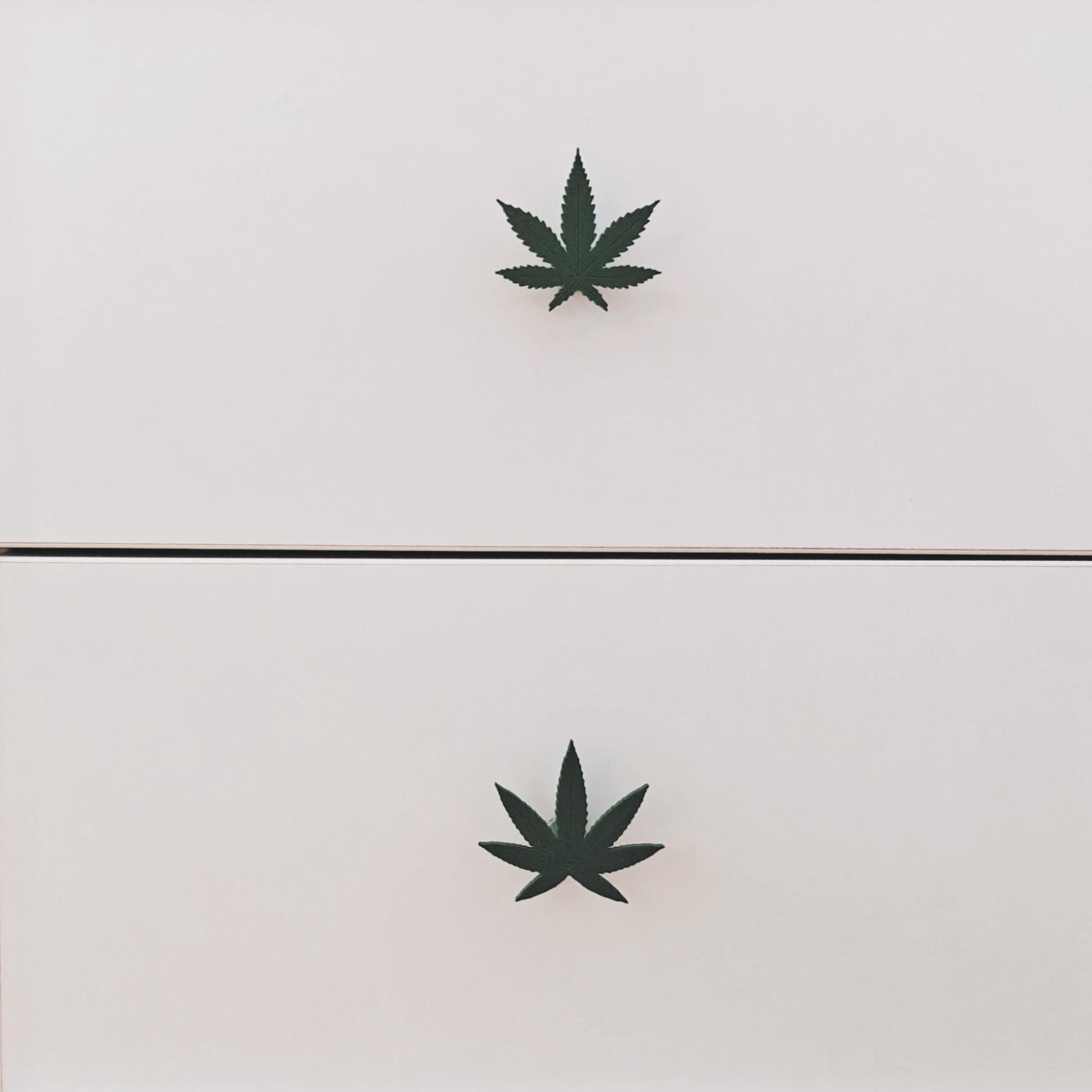Weed Leaf Handles for Door or Drawer, Marijuana Knob, Cannabis Handle, 420-Themed Cabinet Pull, Pot Leaf Door knob, 3d print