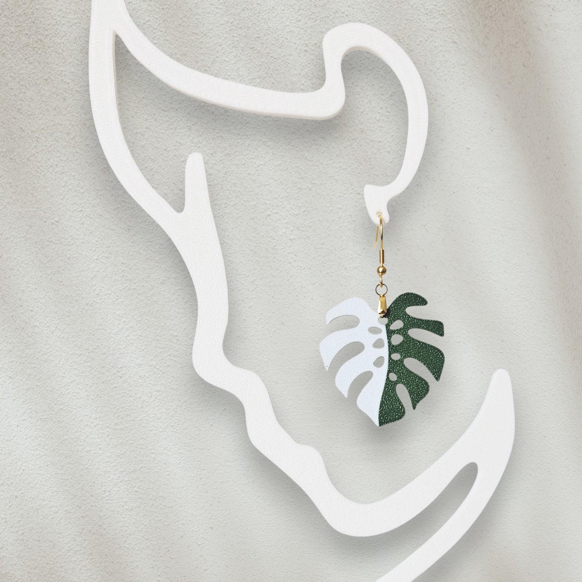Monstera Earrings, Leaf shaped Jewelry Gift for Plant Lovers, Monstera Albo Var, 3d printed Plant Earrings