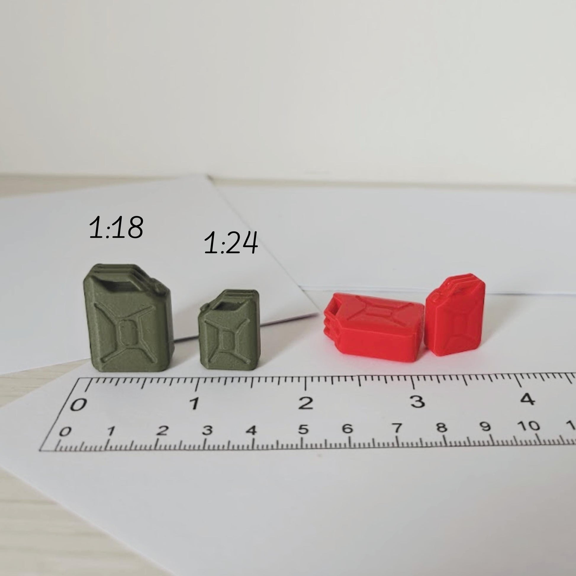 Miniature Jerry Cans, 1/24 1/18 Scale Diorama Accessories for Displays, Model Scenes, Crafts, Hobby Projects, 3D print