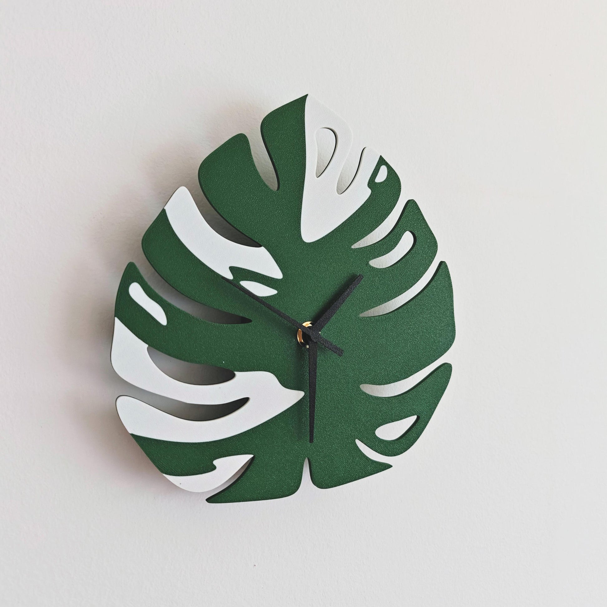 Monstera Wall Clock, Leaf Decorations, Gift for Plant Lovers, 3d printed Home Decor