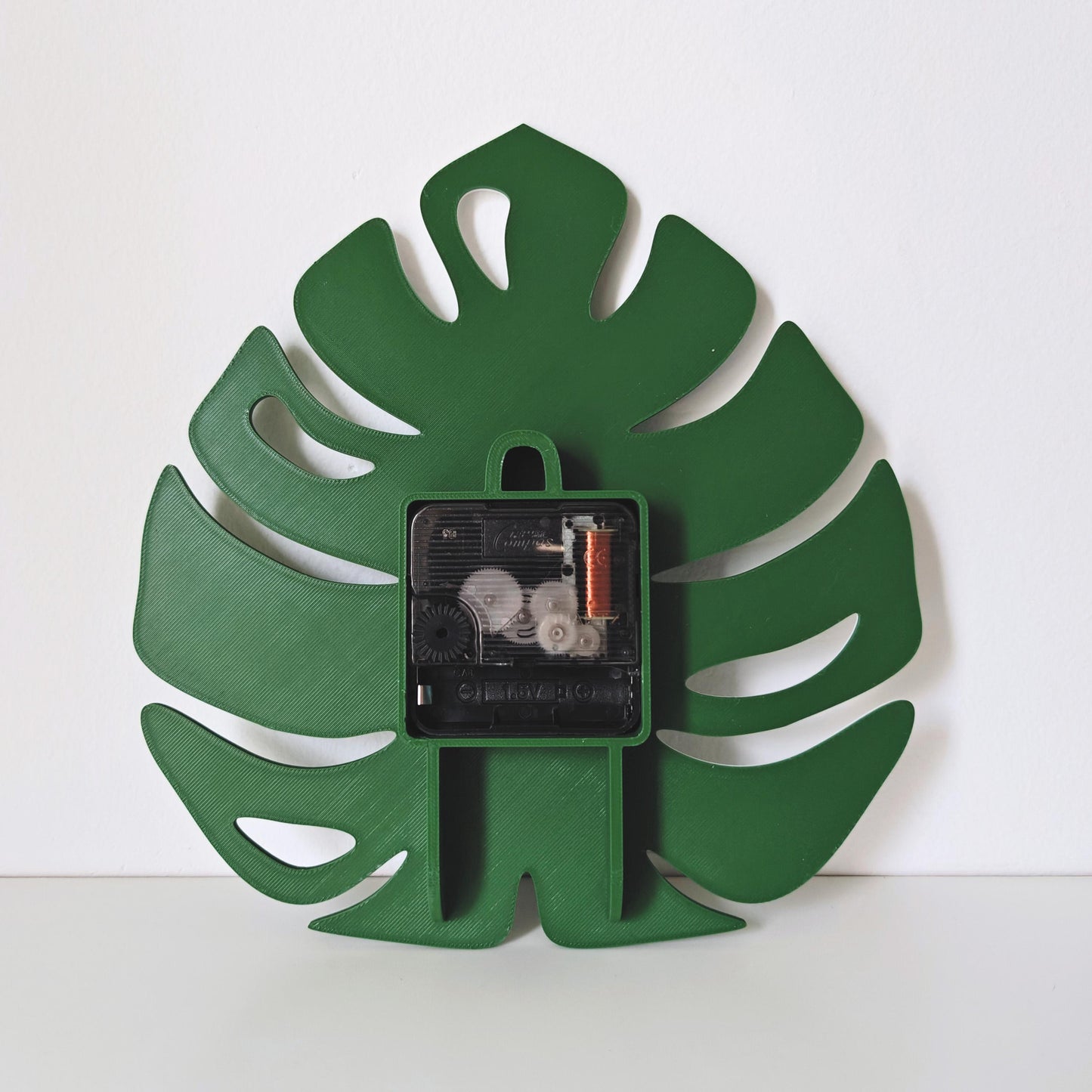 Monstera Wall Clock, Leaf Decorations, Gift for Plant Lovers, 3d printed Home Decor