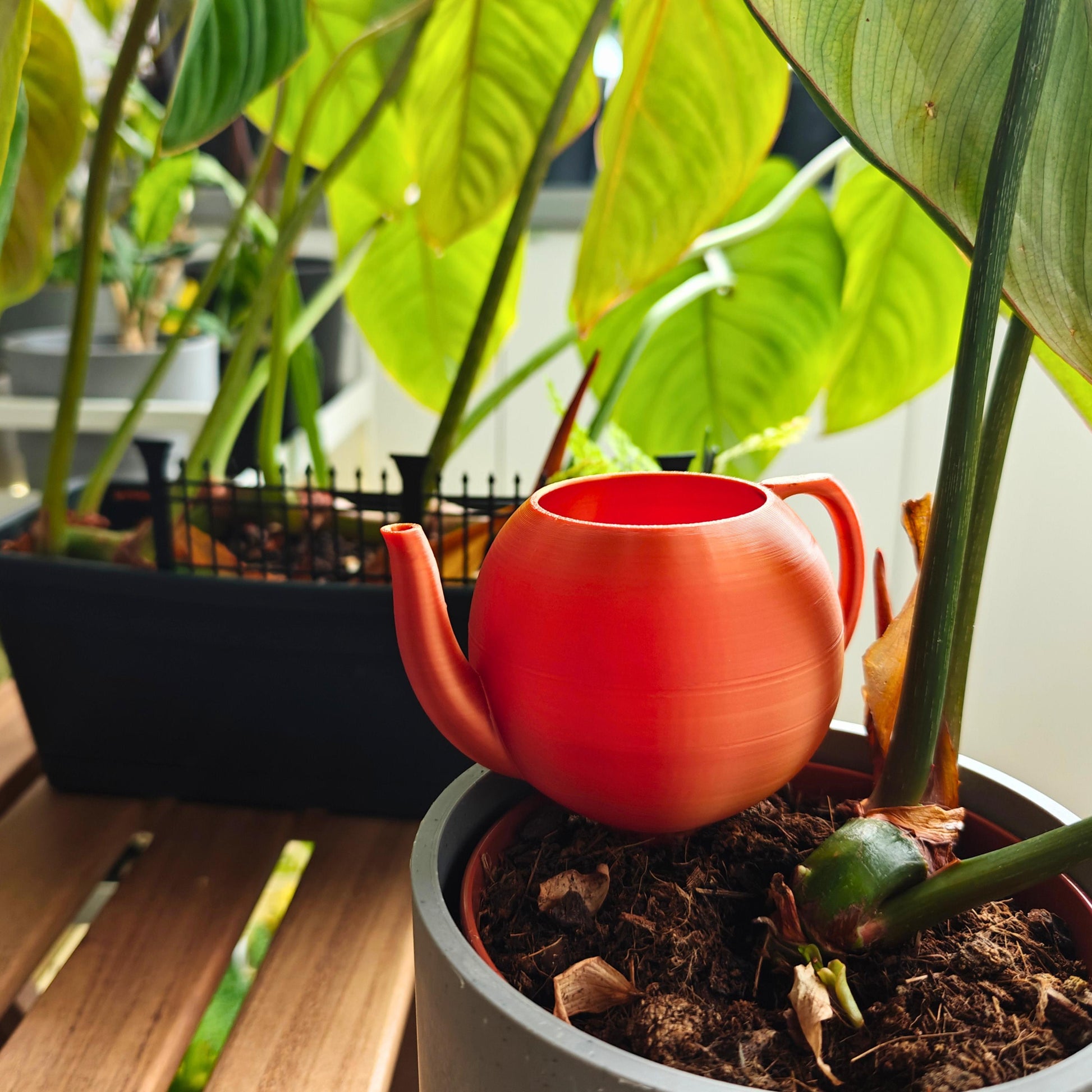 Teapot Water Container, Self-watering planter, Slow Release Watering for Indoor Plants, Irrigation and watering aid
