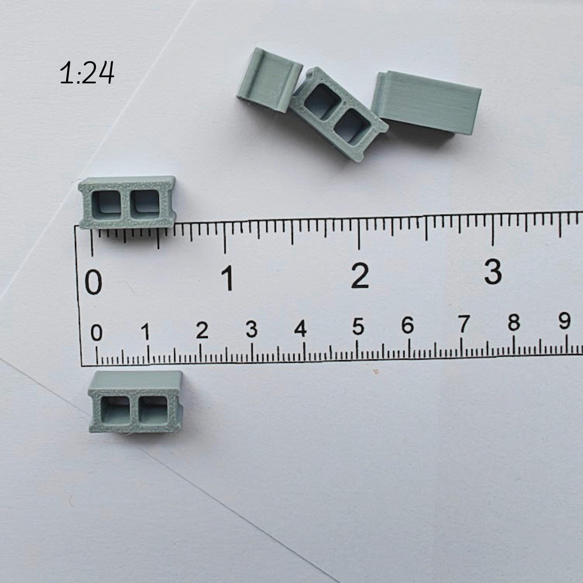 Cinder Block Miniatures, 1/24 Scale Concrete Blocks for Dioramas, Displays, Model Scenes, Crafts, Hobby Projects, 3D print