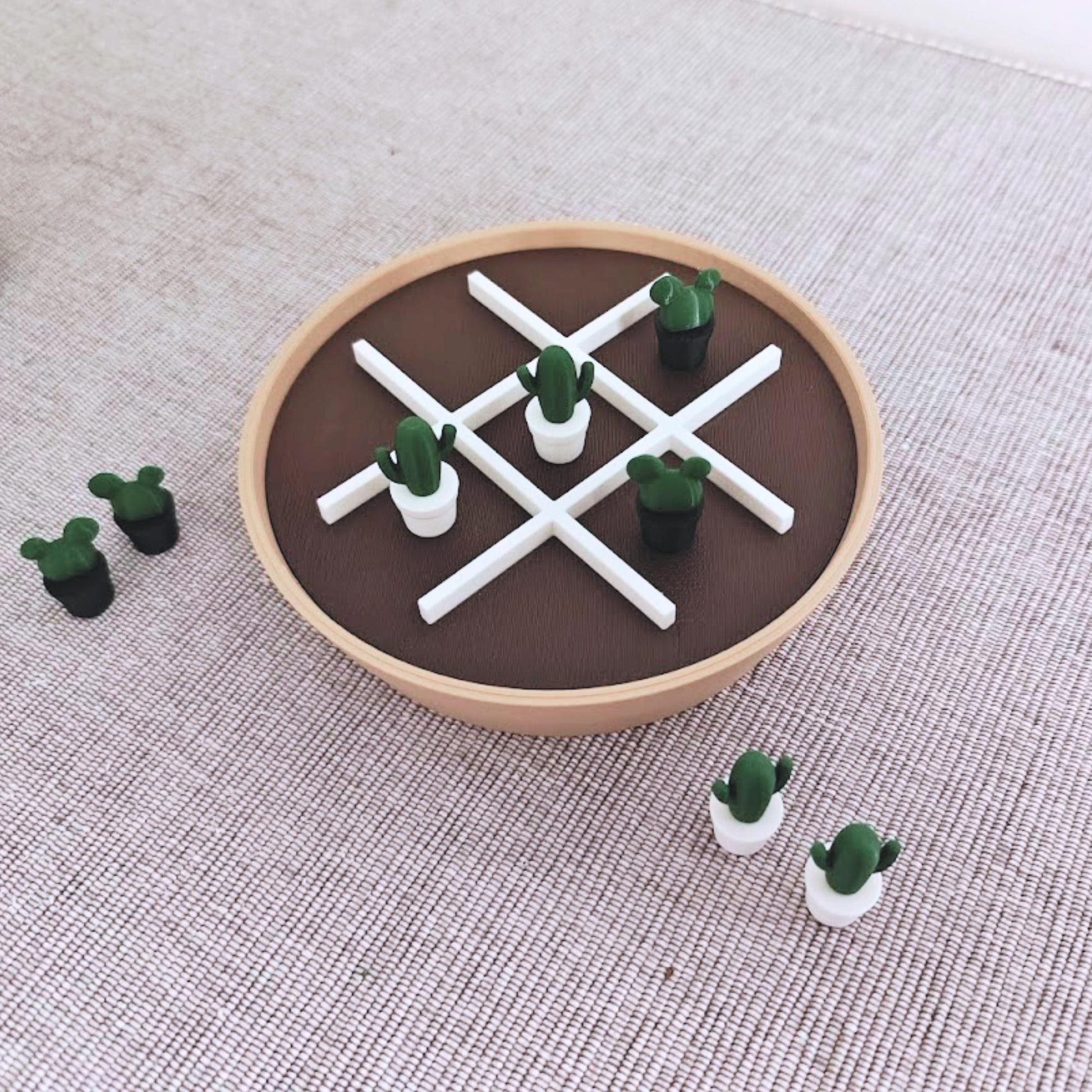 Plant-Themed Tic Tac Toe Game, Monstera Deliciosa vs Adansonii or Cacti Edition, 3D Printed Board Game with Storage